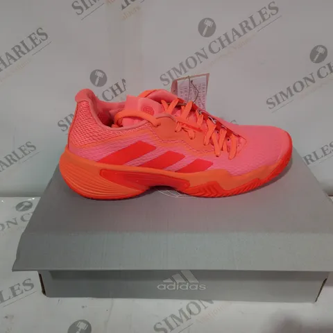 BOXED ADIDAS BARRICADE WOMENS ORANGE TRAINERS - SIZE UK5.5