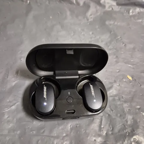 BOOSE QUIET COMFORT EARBUDS
