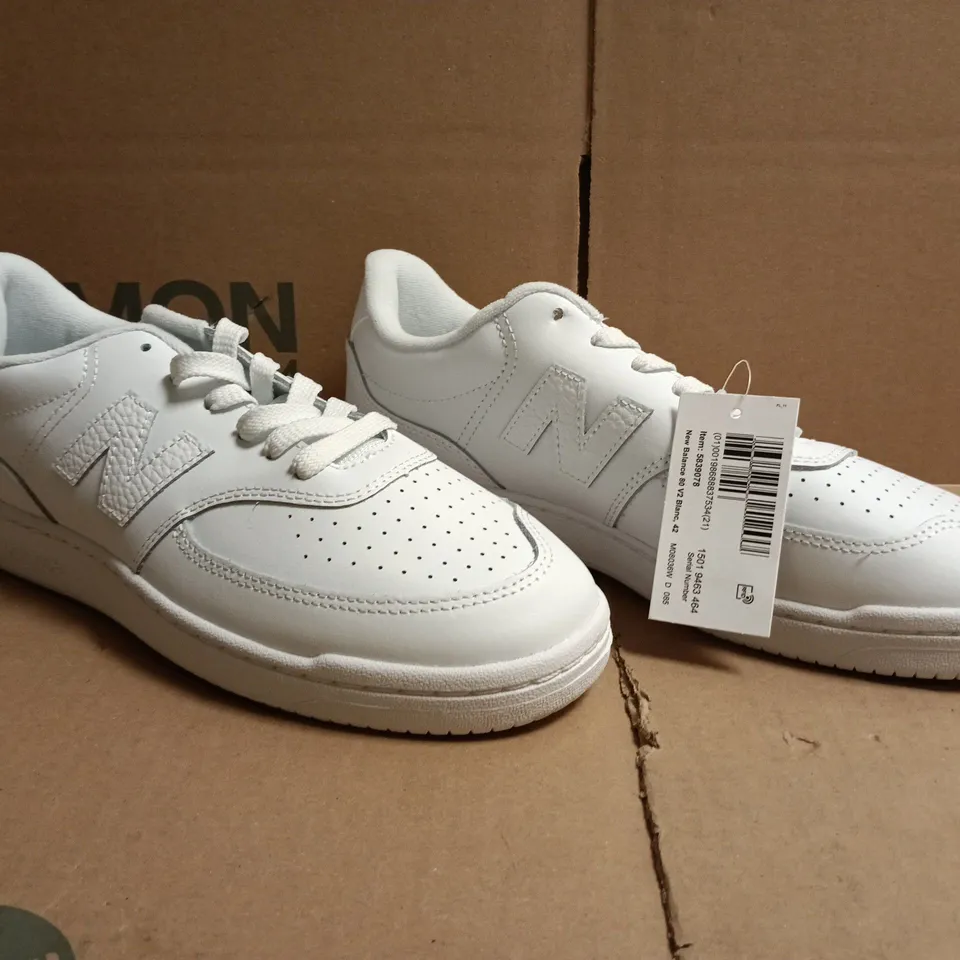 PAIR OF NEW BALANCE 80V2 TRAINERS IN WHITE SIZE UK 8