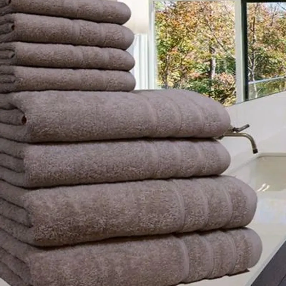NADEM LUXURY 8PCS TOWEL BALD SET