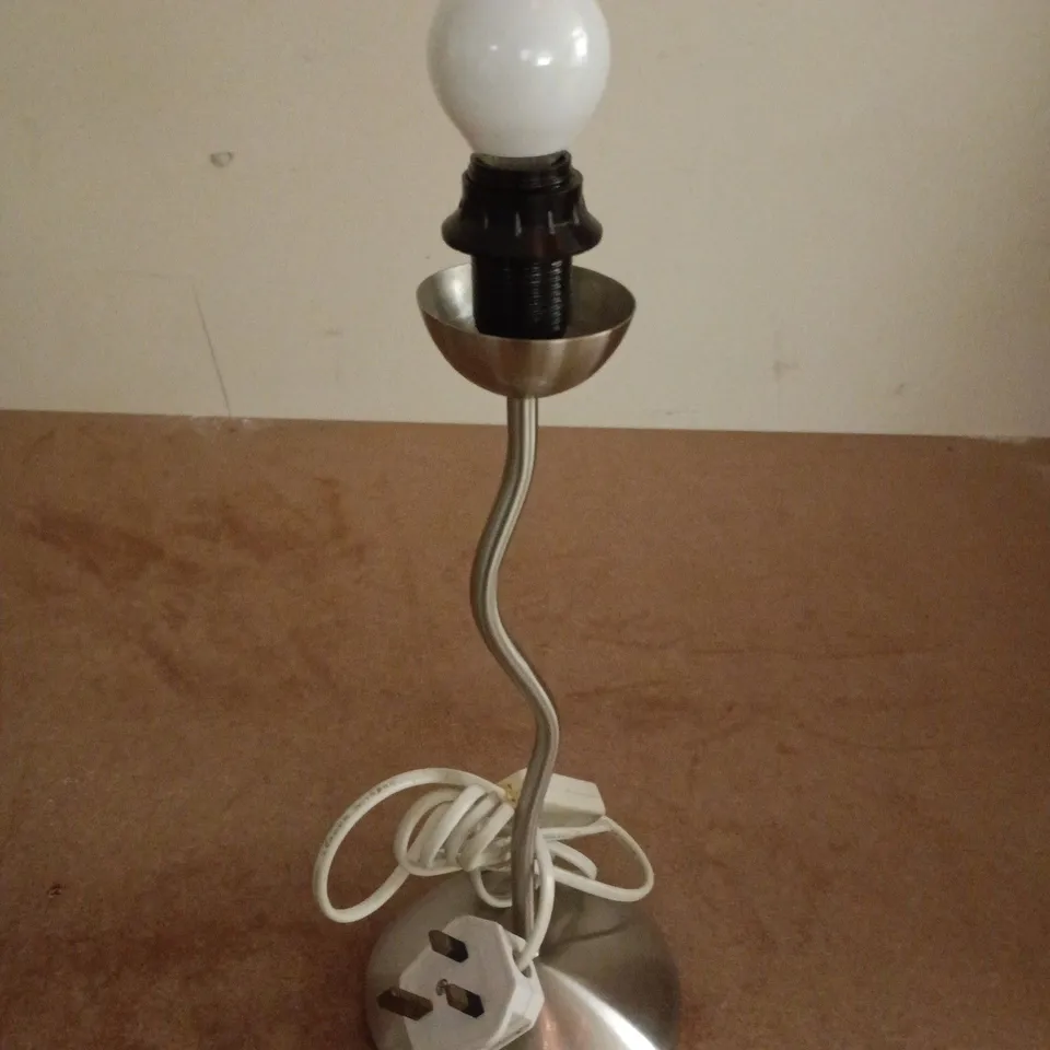 LLOYTON L676 CONTEMPORARY CHROME TABLE LAMP