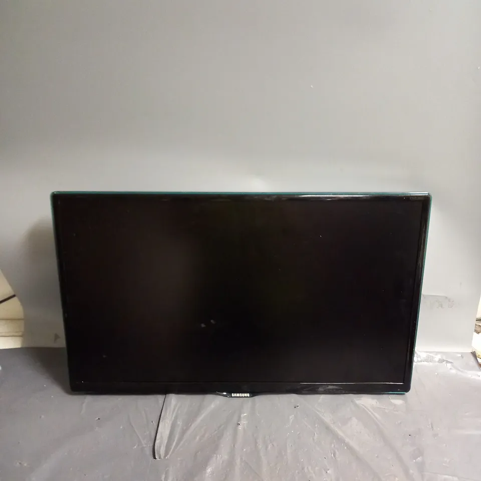 SAMSUNG TV MONITOR 24" T24D390S IN BLACK