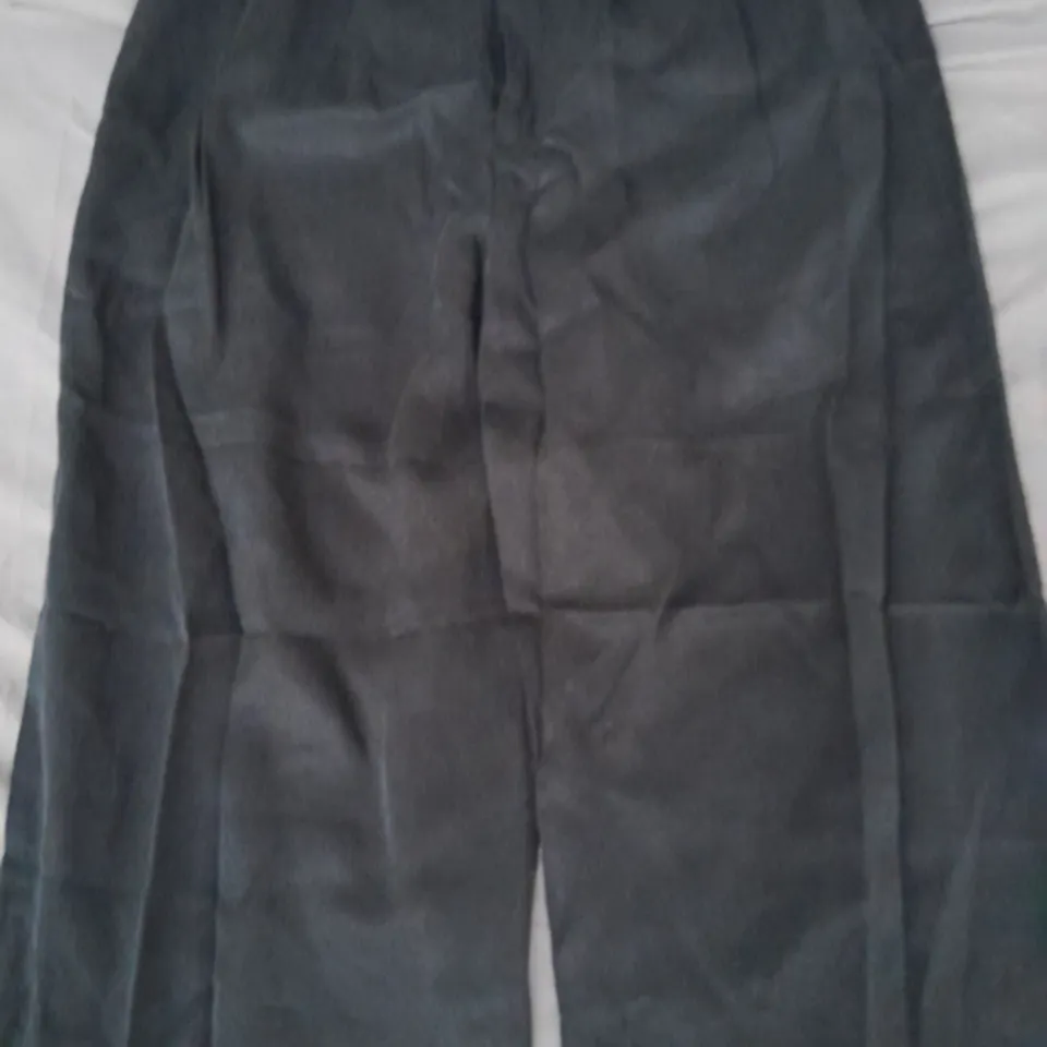 REFORMATION MASON PANTS IN BLACK SIZE 2