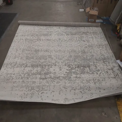 QUALITY BRAMBACH POWER LOOM LIGHT GREY/BEIGE RUG - 200 x 275cm