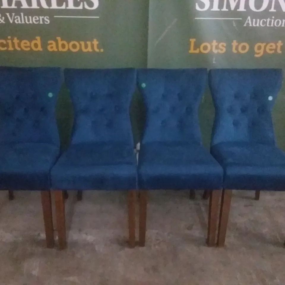 SET OF 4 BEWLEY BLUE VELVET BUTTON BACK DINING CHAIR (DARK LEG)