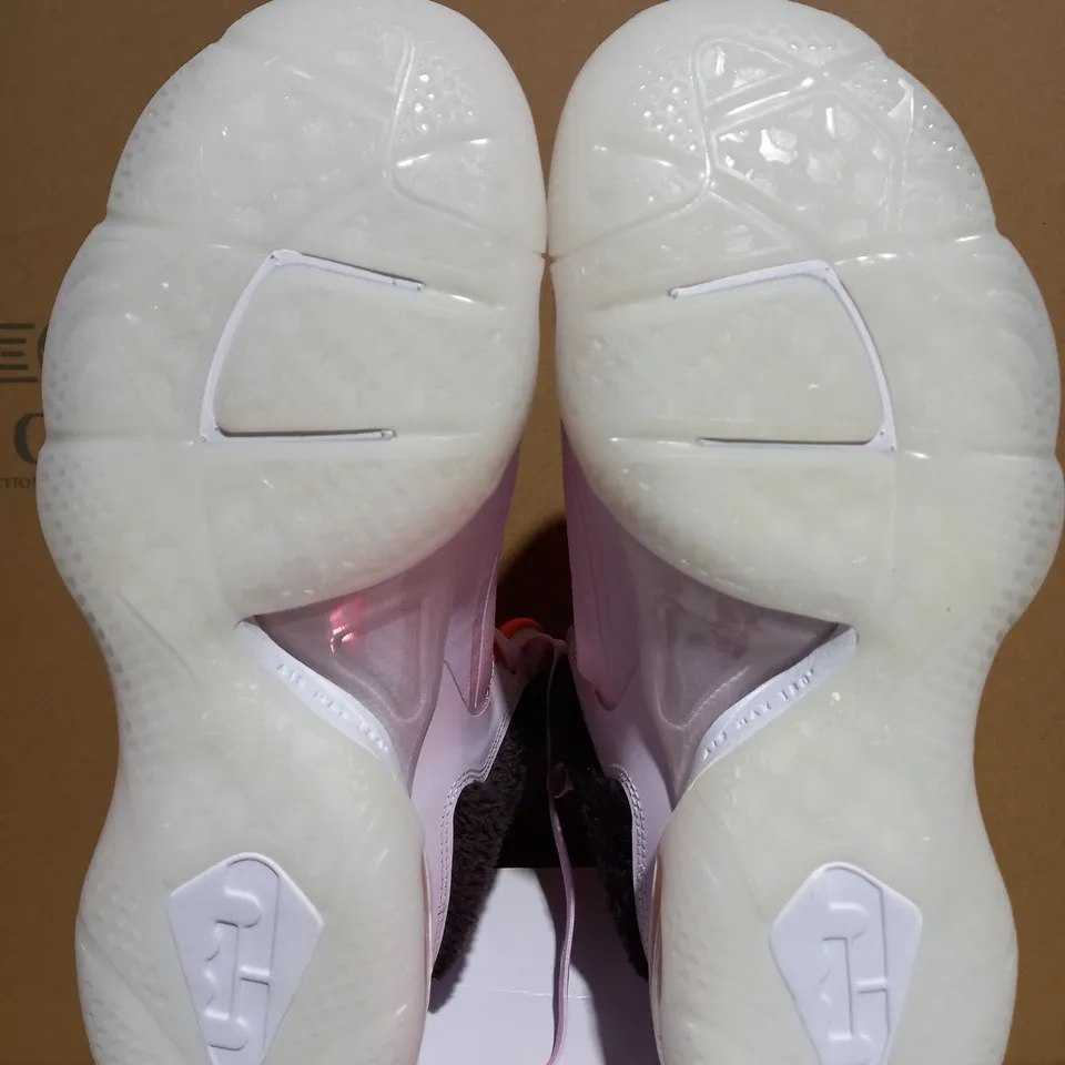 NIKE LEBRON IX REGAL PINK AND VELVET BROWN TRAINERS DJ3908 600 - SIZE 7.5