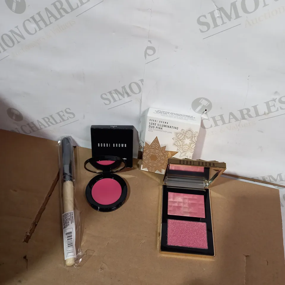 BOBBI BROWN SHEER POWDER BRUSH, POT ROUGE AND HIGHLIGHTING POWDER	