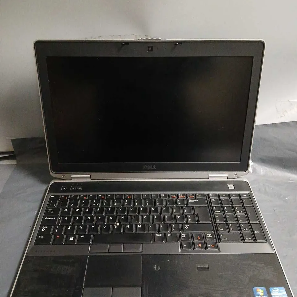 DELL LATITUDE E6530 SERIES LAPTOP 