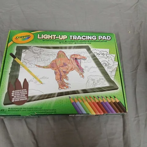 CRAYOLA LIGHT-UP TRACING PAD – DINOSAUR THEME, BOXED (6+)