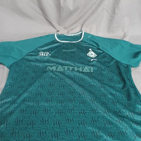 WERDER BREMEN FC JERSEY SIZE XXL  