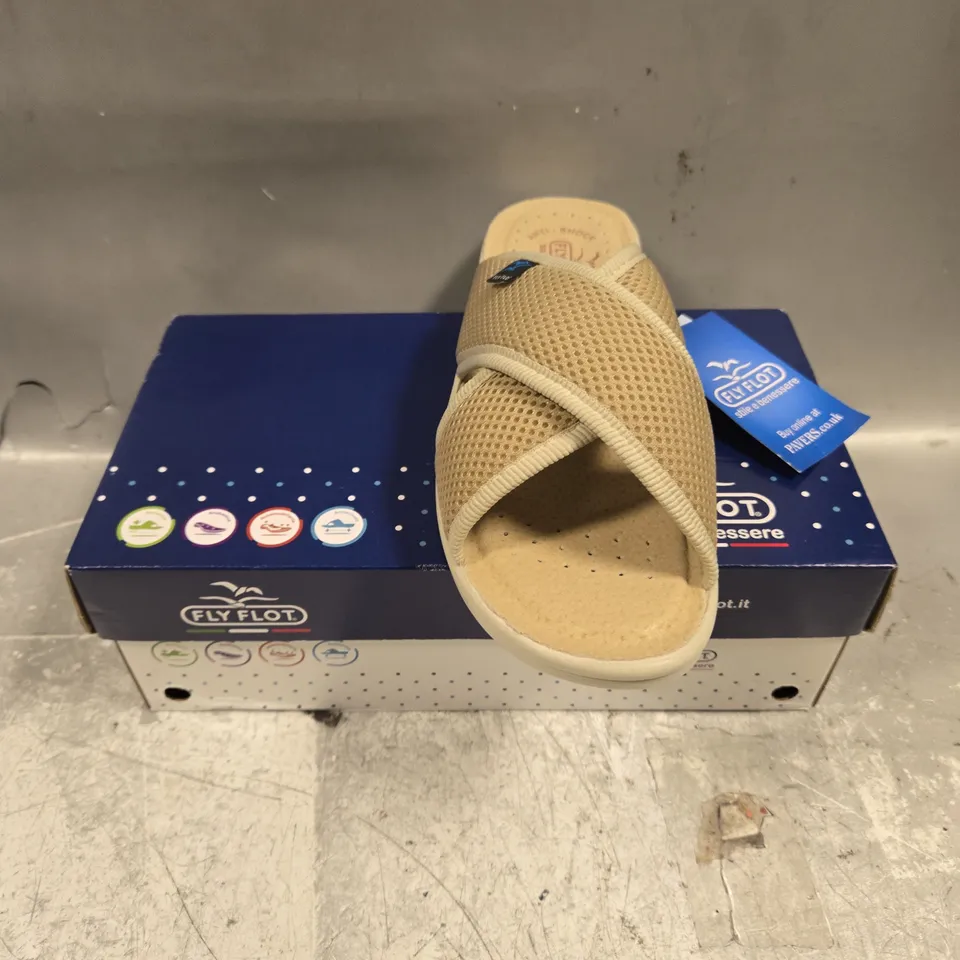 BOXED PAIR OF FLY FLOT SANDALS IN BEIGE - 6