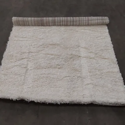 BAGGED PACO HOME FLOOPYS RUG - 140 x 200cm