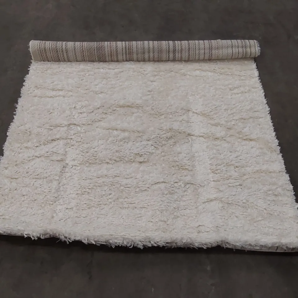 BAGGED PACO HOME FLOOPYS RUG - 140 x 200cm