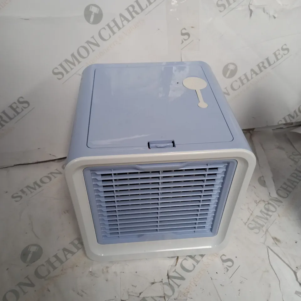 PORTABLE AIR CONDITIONER