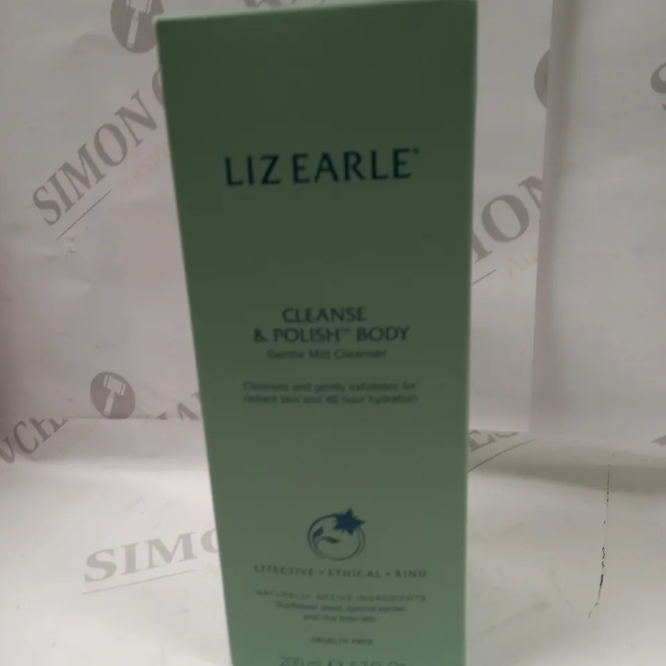 LIZ EARLE CLEANSE AND POLISH BODY WITH GENTLE MITT CLEANSER 