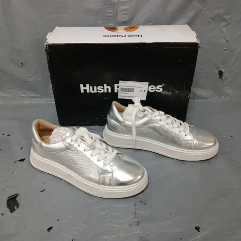 BOXED PAIR OF HUSH PUPPIES WOMENS CAMILLE LACE CUPSOLE SILVER UK 5 