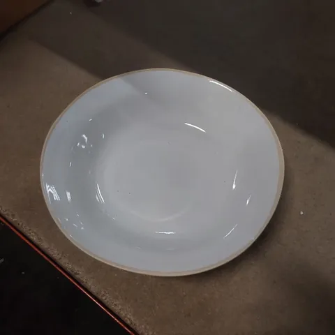 BOX CONTAINING 12x BRAND NEW PASTA BOWLS STUDIO WAXED EDGE