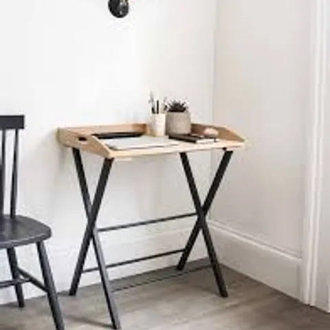 BOXED CLOCKHOUSE DESK TRAY CARBON