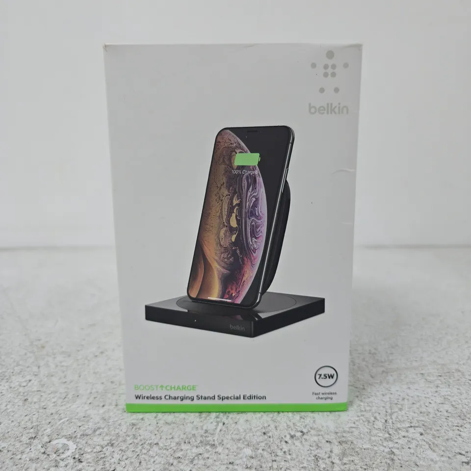 BELKIN BOOSTCHARGE WIRELESS CHARGING STAND SPECIAL EDITION