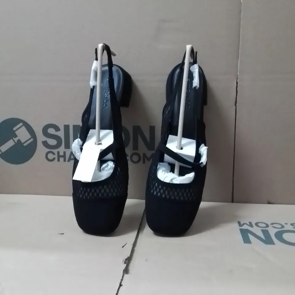 BOXED BRAND NEW APPROXIMATELY 9 SIMPLY BE JUPITER EXTRA WIDE SHOES BLACK SIZE 9
