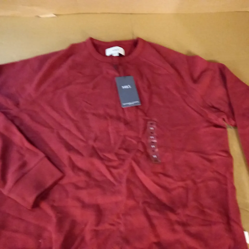 M&S RED JUMPER - M REG