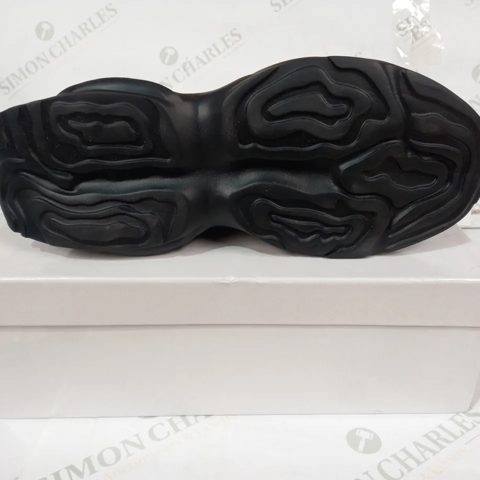 BOXED PAIR OF KOI VEGAN TRAINERS IN BLACK/GREY/YELLOW SIZE UNSPECIFIED