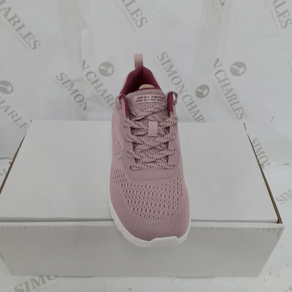 BOXED PAIR OF SKETCHERS PINK BOB SQUAD TRAINER PINK SIZE 3