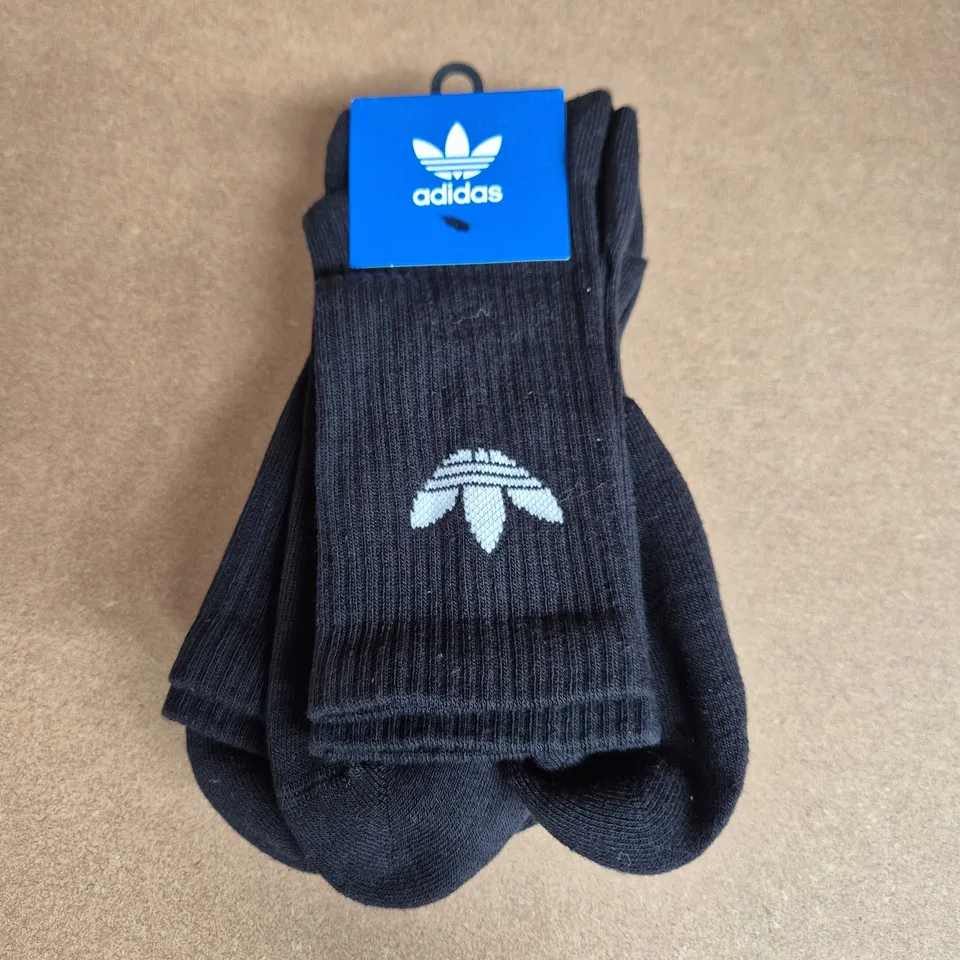 ADIDAS TR CREWS SOCKS 3 PACK IN BLACK - LARGE