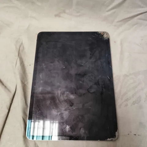APPLE IPAD TABLET - A2377