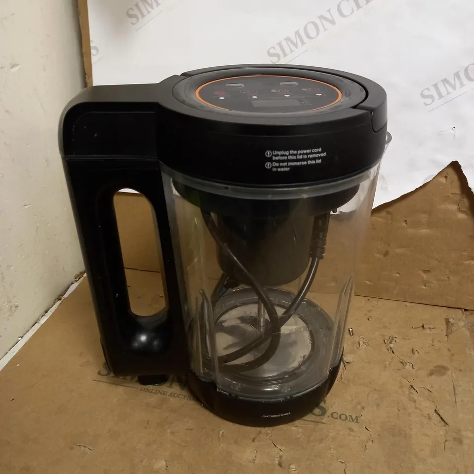 MORPHY RICHARDS CLARITY SOUP MAKER