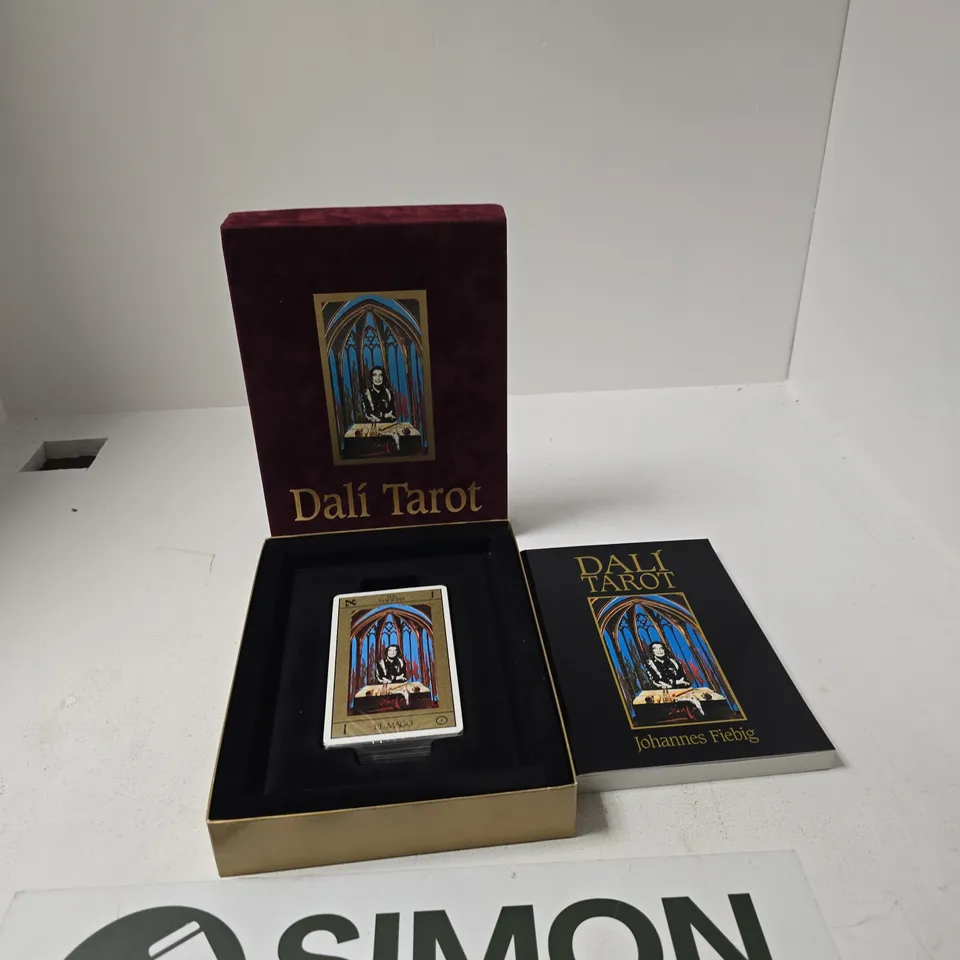 DALI TAROT JUBILEE EDITION – CARD DECK & BOOK IN PRESENTATION BOX