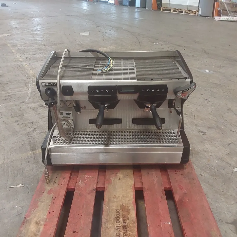 RANCILIO CLASSE 7 COMMERCIAL 2 GROUP COFFEE MACHINE