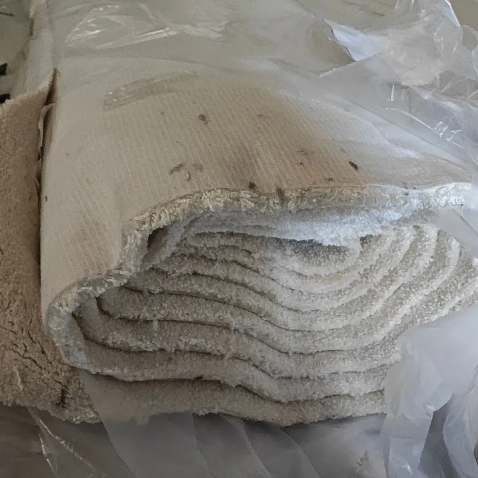 QUALITY BAGGED AND ROLLED HELSINKI CALCITE CARPET - APPROXIMATELY LENGTH 6.6M WIDTH 5M 