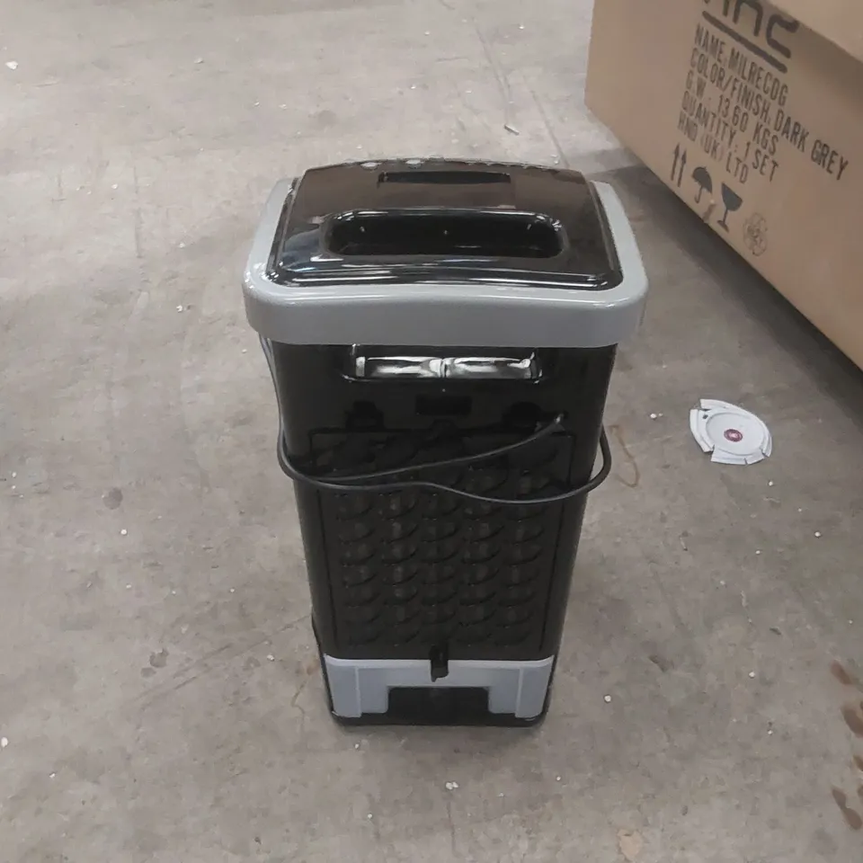 BOXED NEO 4 LITRE 80W OSCILLATING PORTABLE EVAPORATIVE COOLER FAN - BLACK (1 BOX)