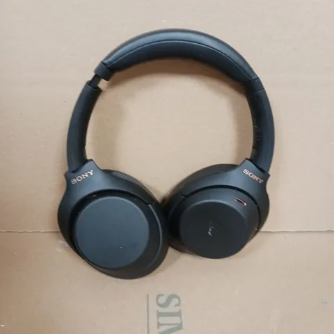 SONY WH-1000XM4 NOISE-CANCELLING WIRELESS HEADPHONES