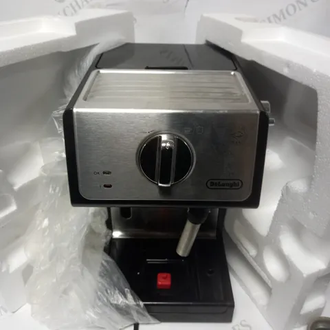 DELONGHI ESPRESSO MACHINE 