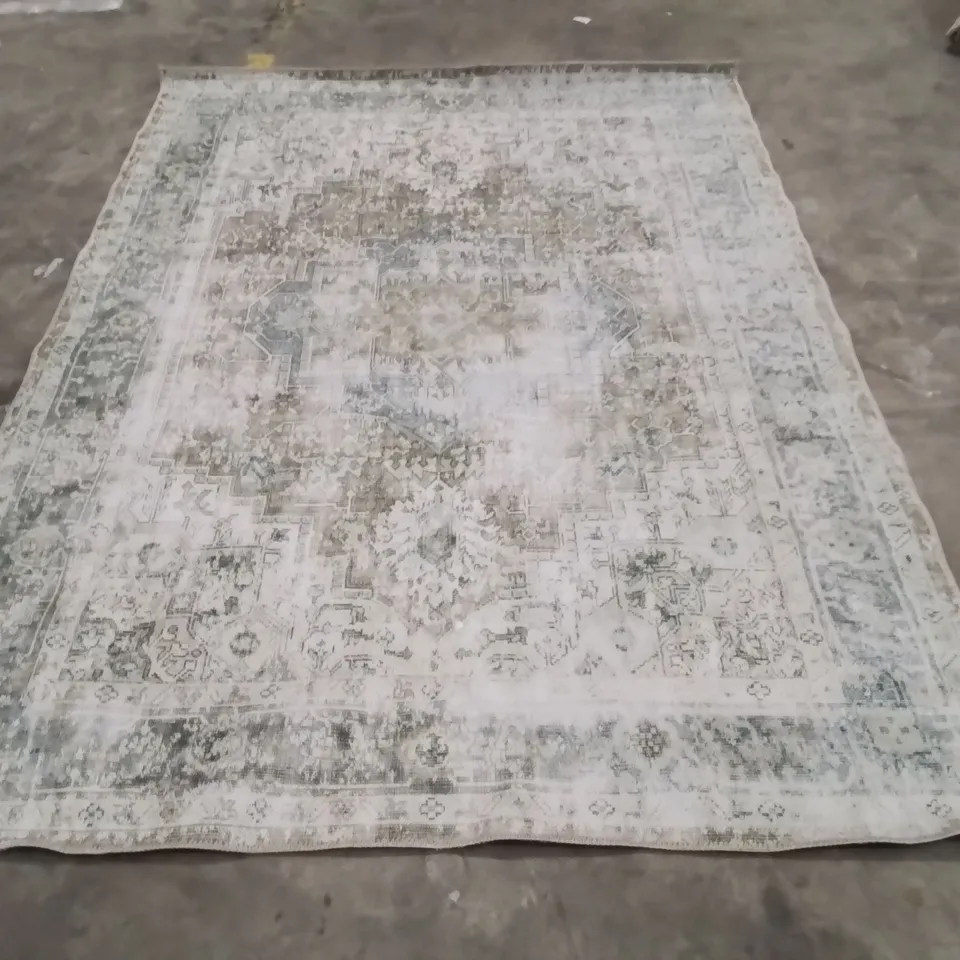 QUALITY DESIGNER AREA RUG - APPROXIMATELY 230X160CM