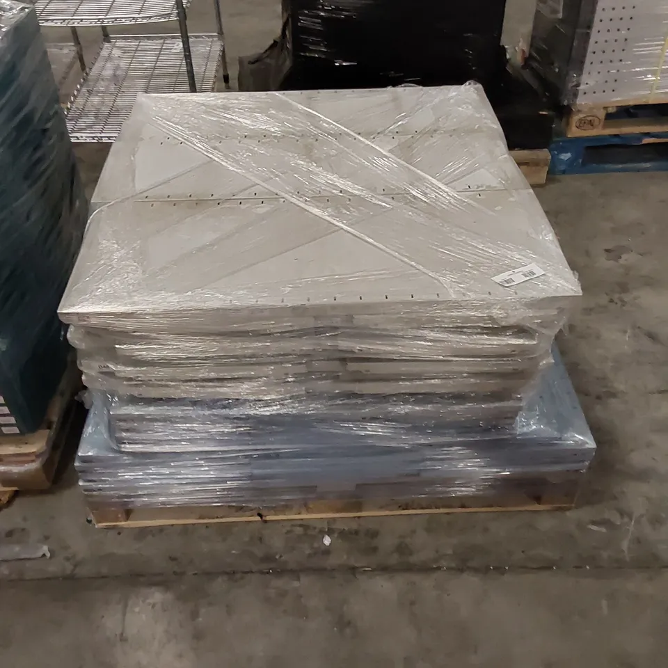 PALLET CONTAINING A LARGE QUANTITY OF METAL SHELVES 