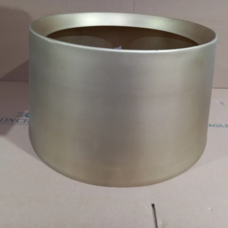 DESIGNER STYLE LARGE BASE SHADE - GOLD EFFECT 