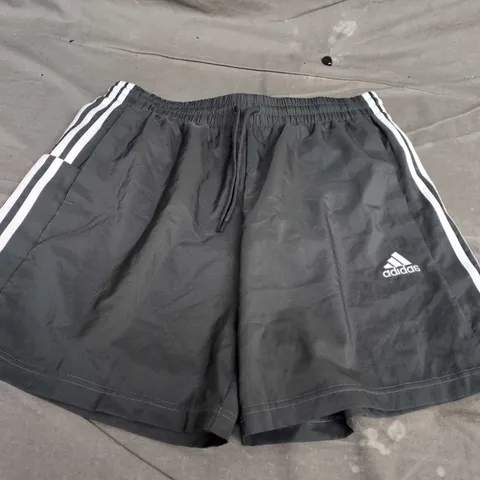 ADIDAS 3 STRIPE SHORTS IN GREY - UK LARGE