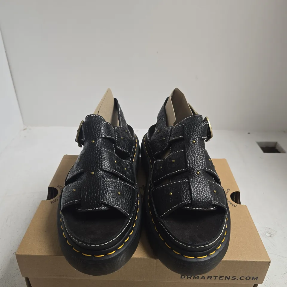 BOXED PAIRO OF DR. MARTENS QUAD SHORE OPEN-TOE SANDALS – BLACK LEATHER, UK 6