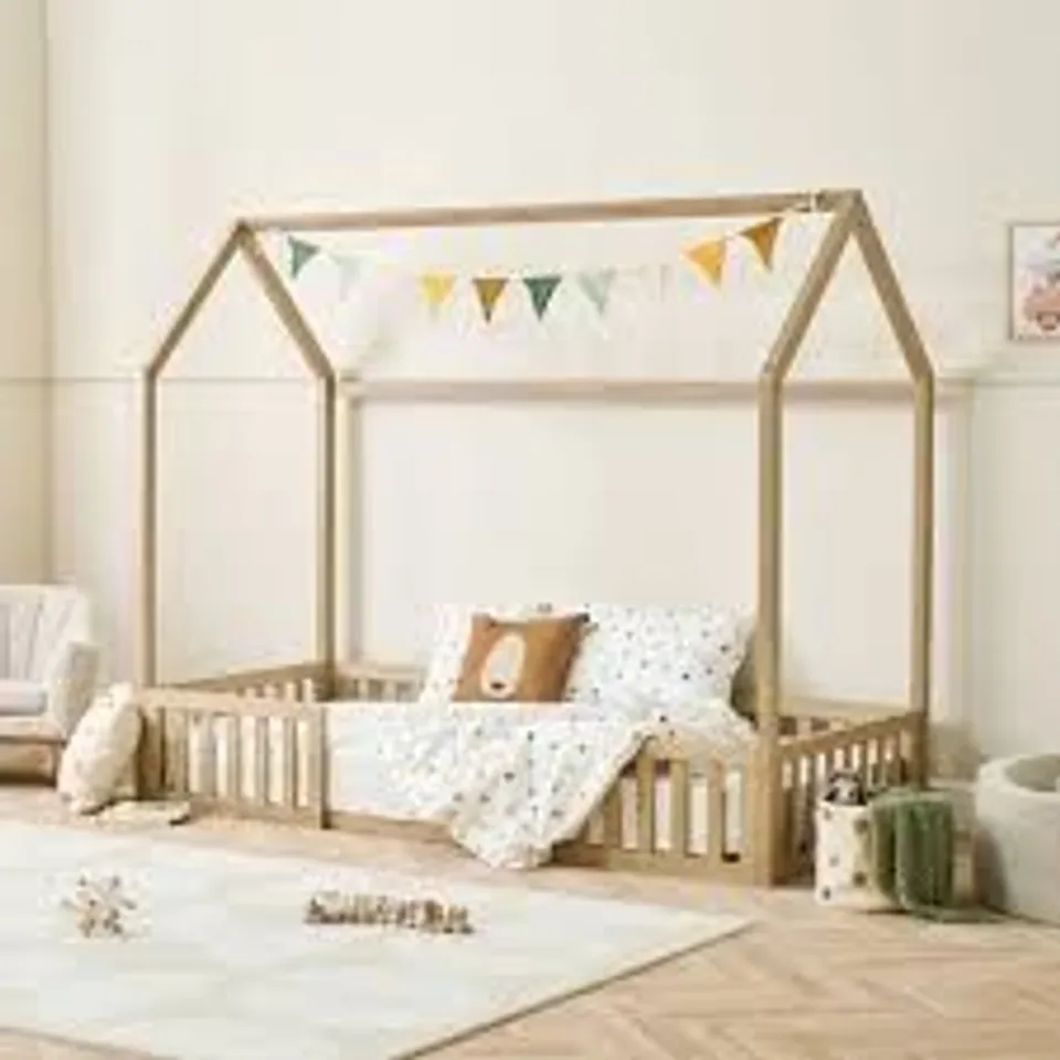 BOXED TUTTI BAMBINI GRANDE CASA MONTESSORI TODDLER FLOOR BED - HARVEST OAK FINISH (2 BOXES)