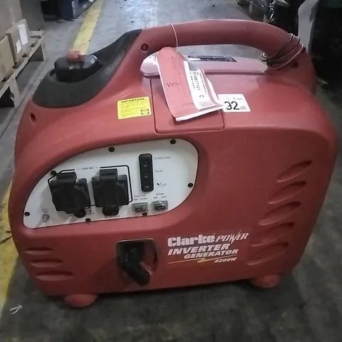 CLARKE IG2200A 2.2KW PETROL INVERTER GENERATOR 