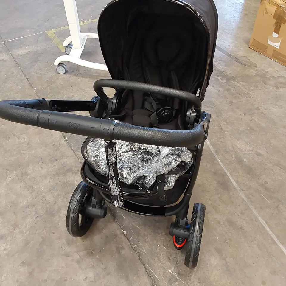 MAMAS & PAPAS OCARRO ALL-TERRAIN PUSHCHAIR - BLACK