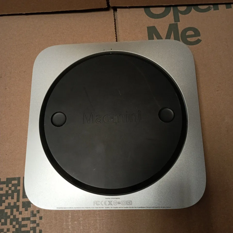 APPLE MAC MINI DESKTOP COMPUTER – SILVER ALUMINIUM CASE