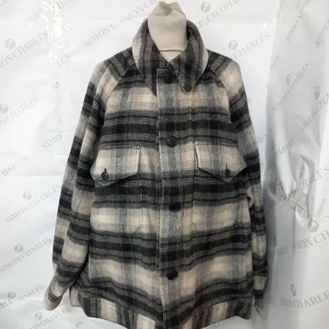 UNIQLO HEAVY WEIGHTED THICK BUTTON JACKET - MEDIUM