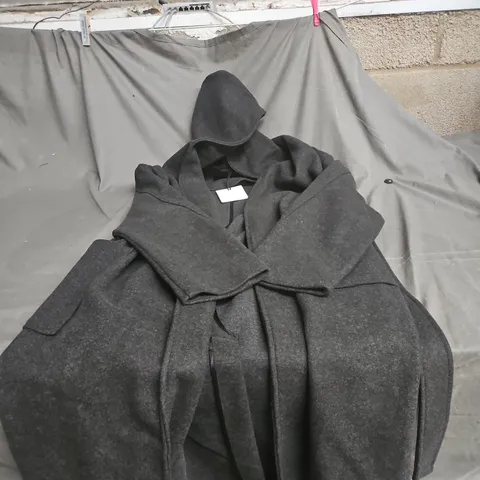 PULL&BEAR HOODED WOOL COAT WITH BELT SIZE SMALL WITH TAGS