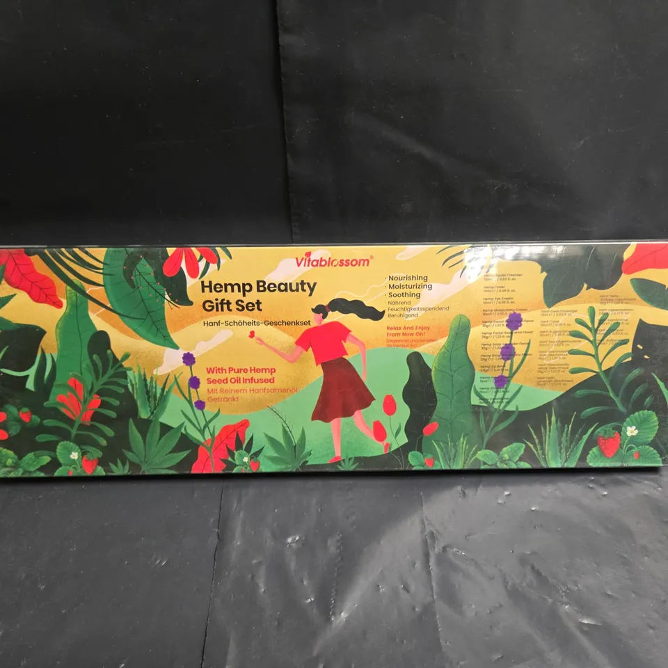52 BOXED AND SEALED VITABLOSSOM HEMP BEAUTY GIFT SET - COLLECTION ONLY