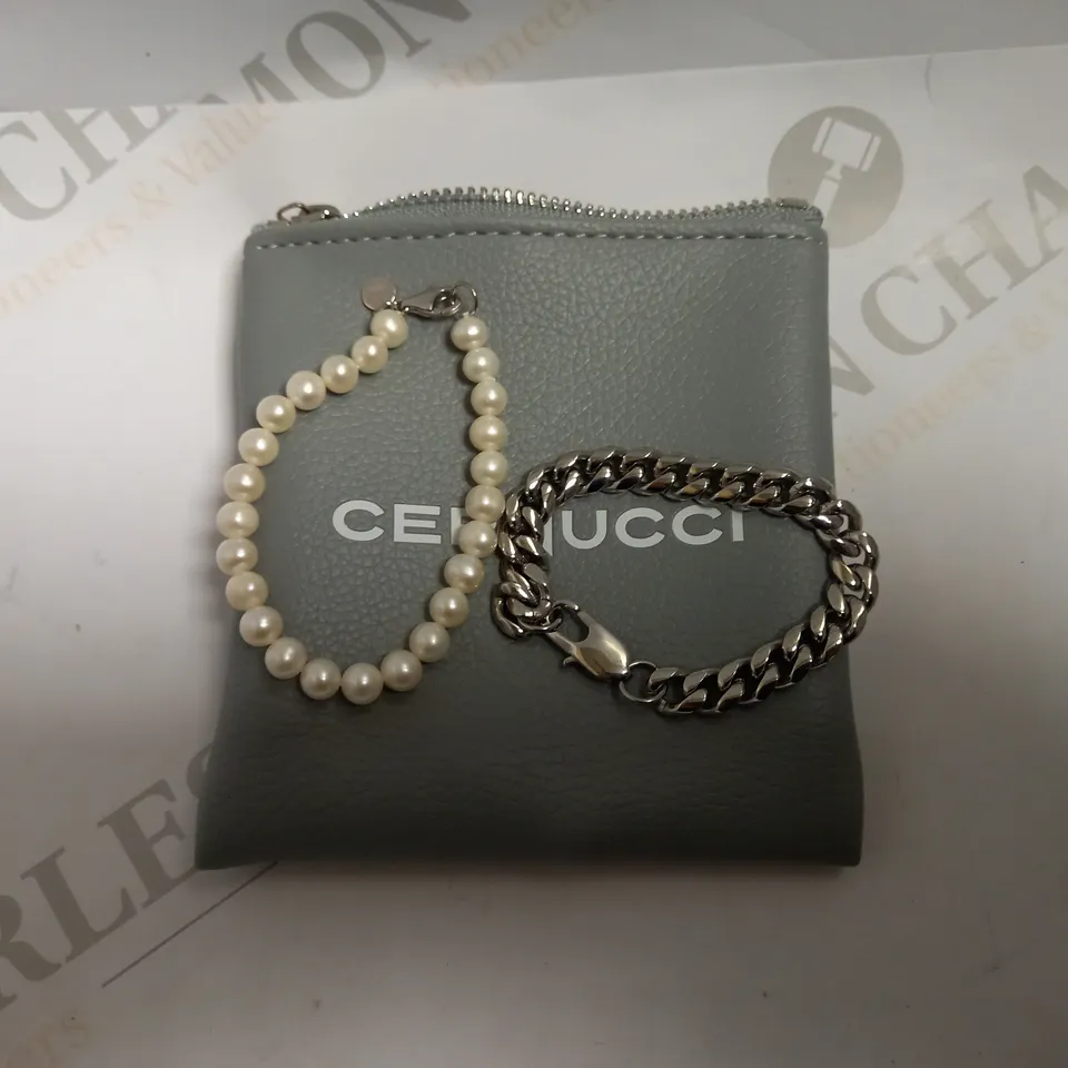 PAIR OF SMALL CERNUCCI BRACELETS INCLUDING SILVER AND PEARL EFFECT 