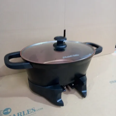 RUSSELL HOBBS GOOD-TO-GO MULTICOOKER